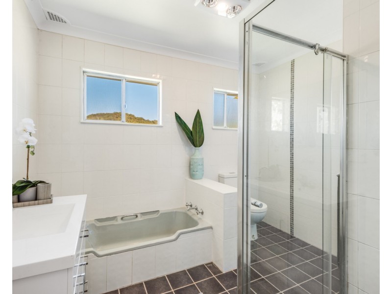 36 Turpentine Street, Wyoming NSW 2250