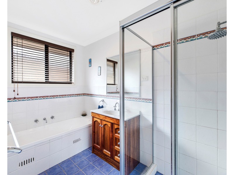 94a Kincumber Crescent, Davistown NSW 2251