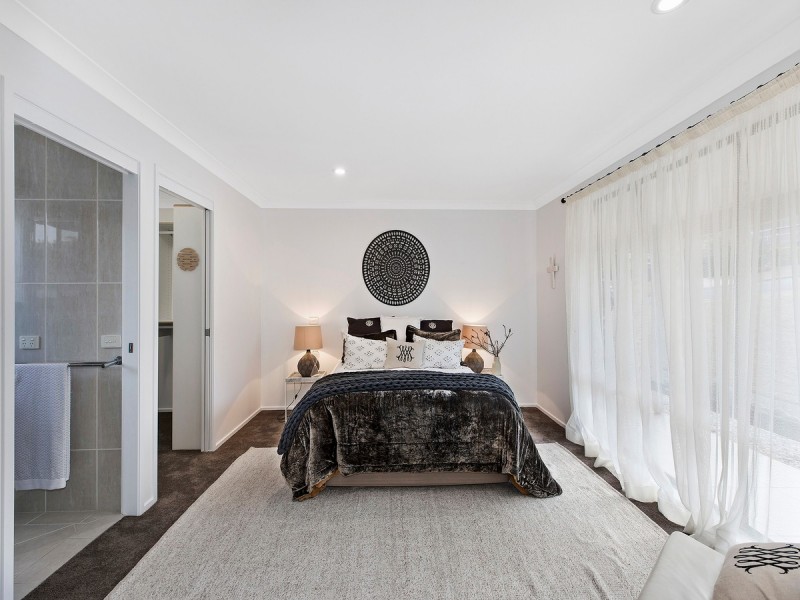 11 Orchard Downs Road, Narara NSW 2250