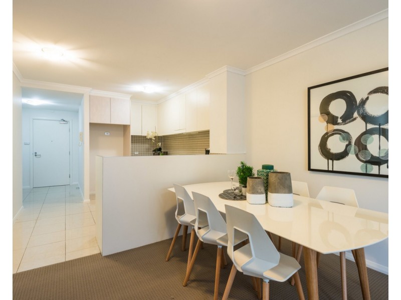 34/80 John Whiteway Drive, Gosford NSW 2250