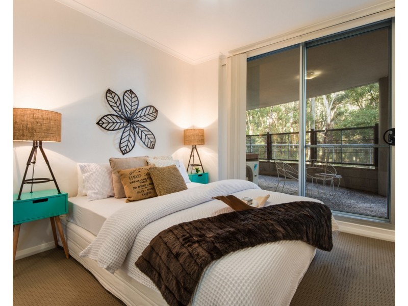 34/80 John Whiteway Drive, Gosford NSW 2250