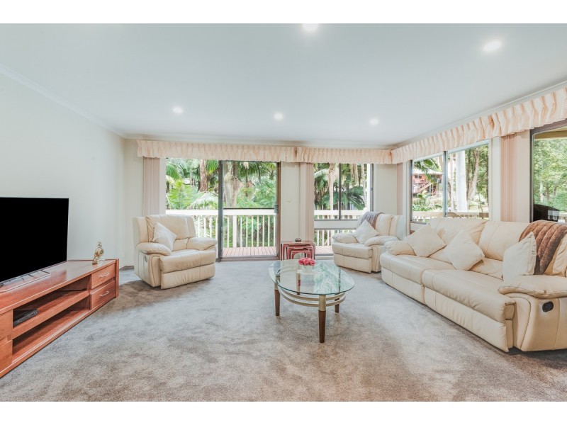 11 Maya Street, Wyoming NSW 2250