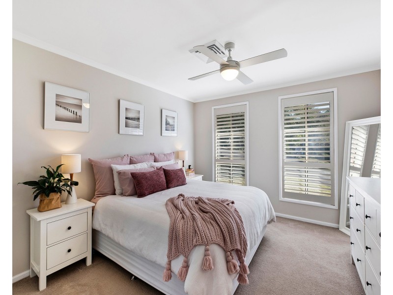 27 Robinia Parade, Springfield NSW 2250