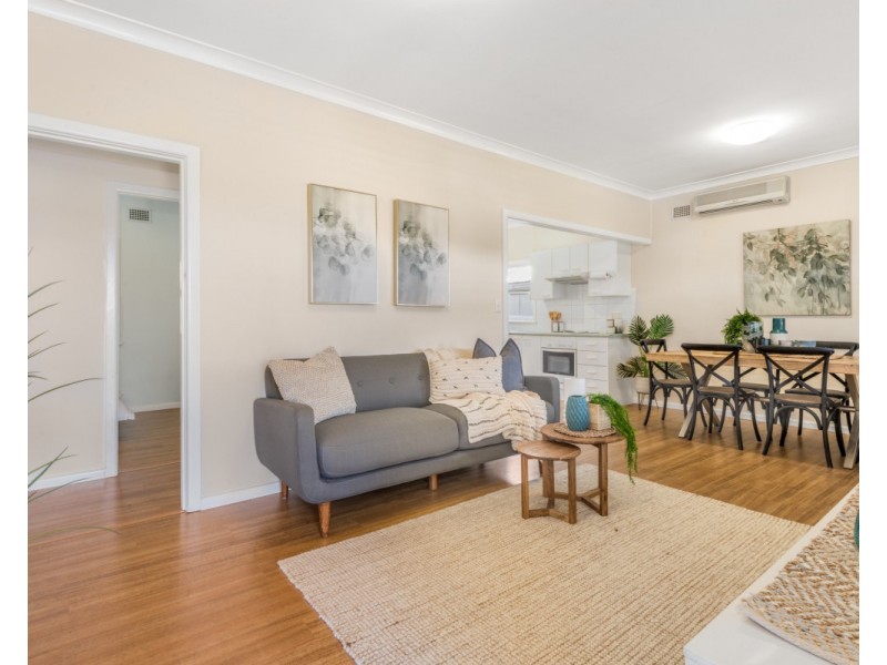 25 Day Street, Wyoming NSW 2250