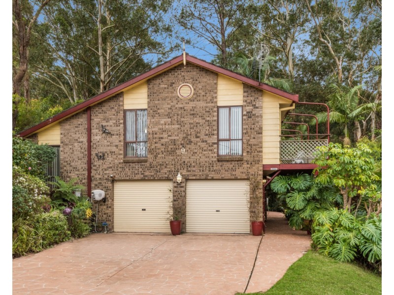 9 Larbonya Avenue, Wyoming NSW 2250