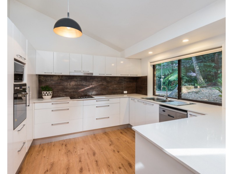 15c Paperbark Close, Wyoming NSW 2250