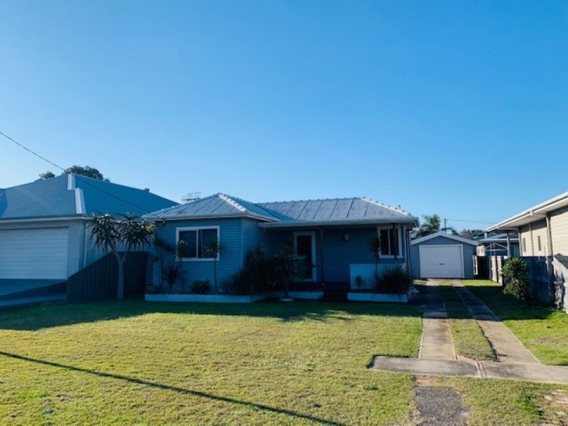 44 Bondi Road, The Entrance North NSW 2261