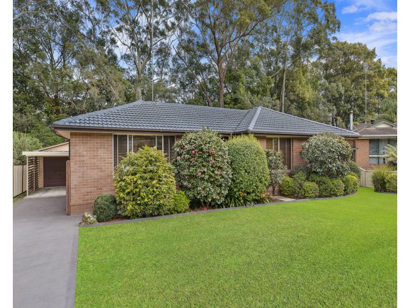 8 Tanunda Close, Narara NSW 2250