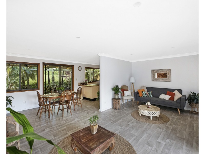 11 Maree Avenue, Terrigal NSW 2260