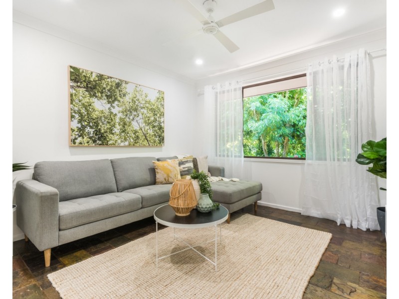 1 Nalkari Avenue, Wyoming NSW 2250