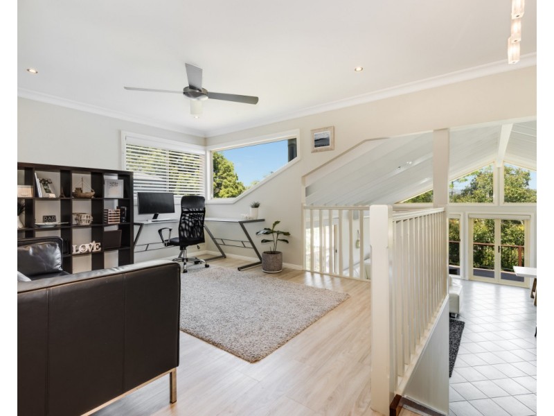 62 Karwin Avenue, Springfield NSW 2250