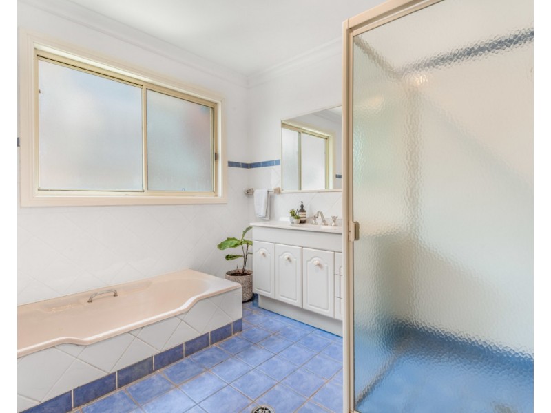 62 Karwin Avenue, Springfield NSW 2250