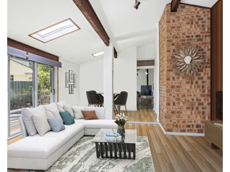 7 Della Close, Narara NSW 2250