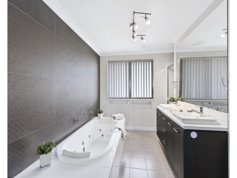 41 Parry Parade, Wyong NSW 2259