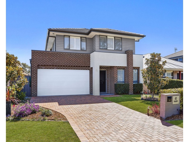 41 Parry Parade, Wyong NSW 2259