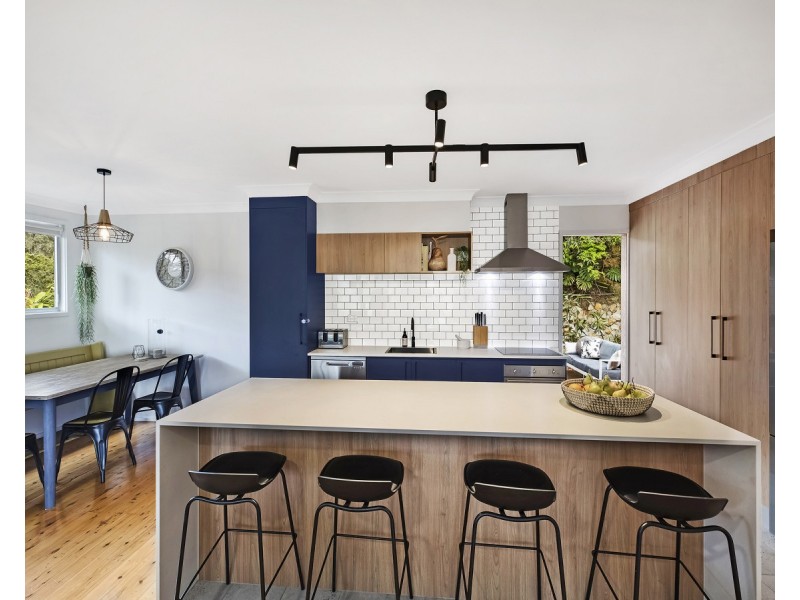 8 Albert Street, Ourimbah NSW 2258