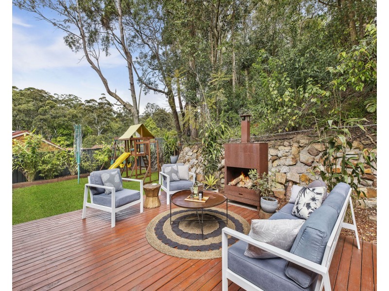 8 Albert Street, Ourimbah NSW 2258