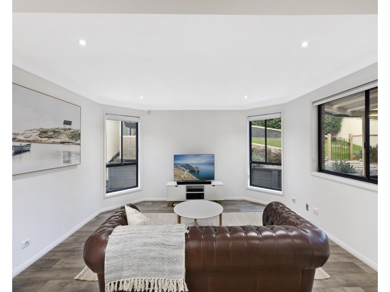 62 Bannister Drive, Erina NSW 2250