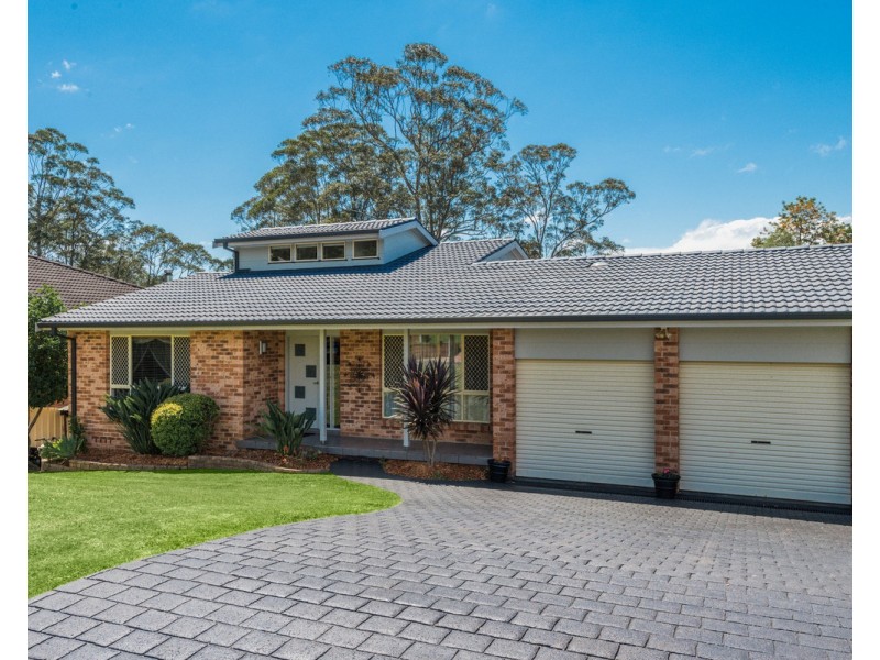 3 Cambourn Drive, Lisarow NSW 2250