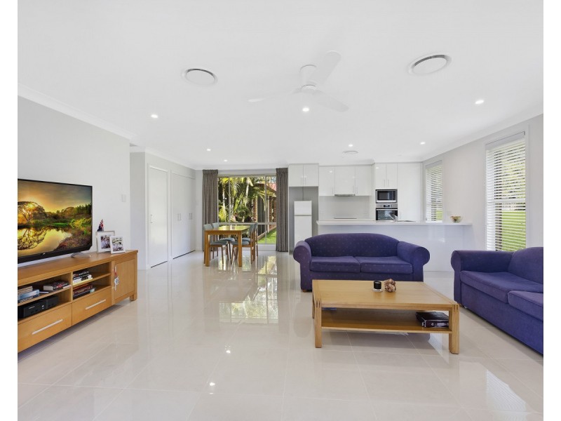 20a Portsmouth Road, Erina NSW 2250