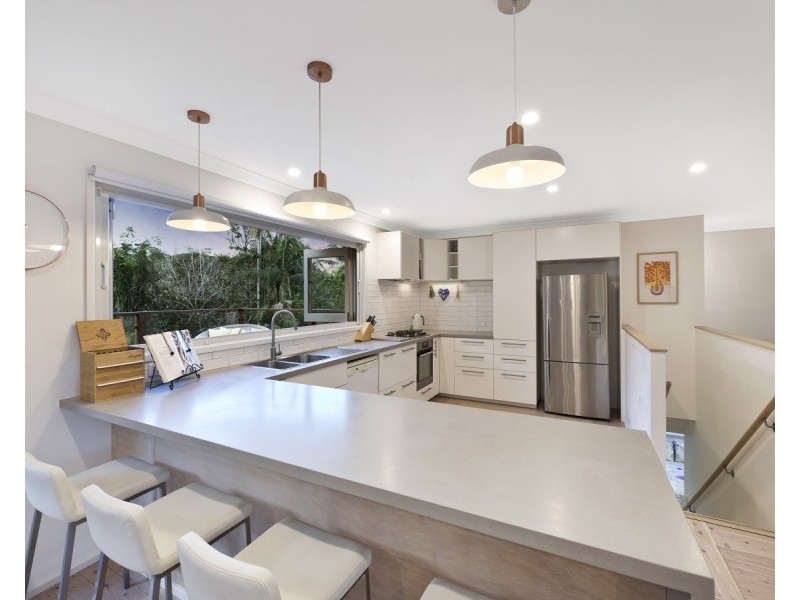 12 Barooga Road, Wamberal NSW 2260