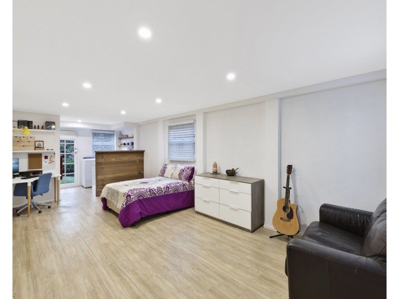 12 Barooga Road, Wamberal NSW 2260