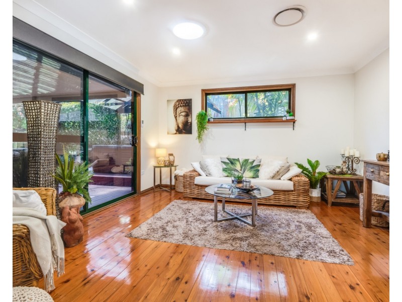 8 Moxham Street, Wyoming NSW 2250