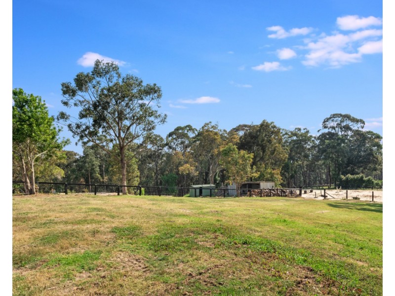 5 Reservoir Road, Ourimbah NSW 2258