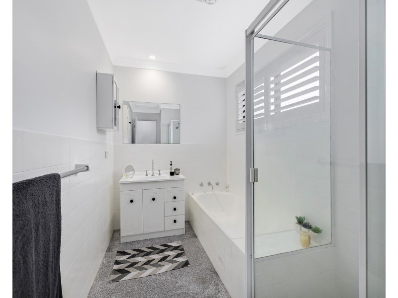 36 Treeview Place, Saratoga NSW 2251