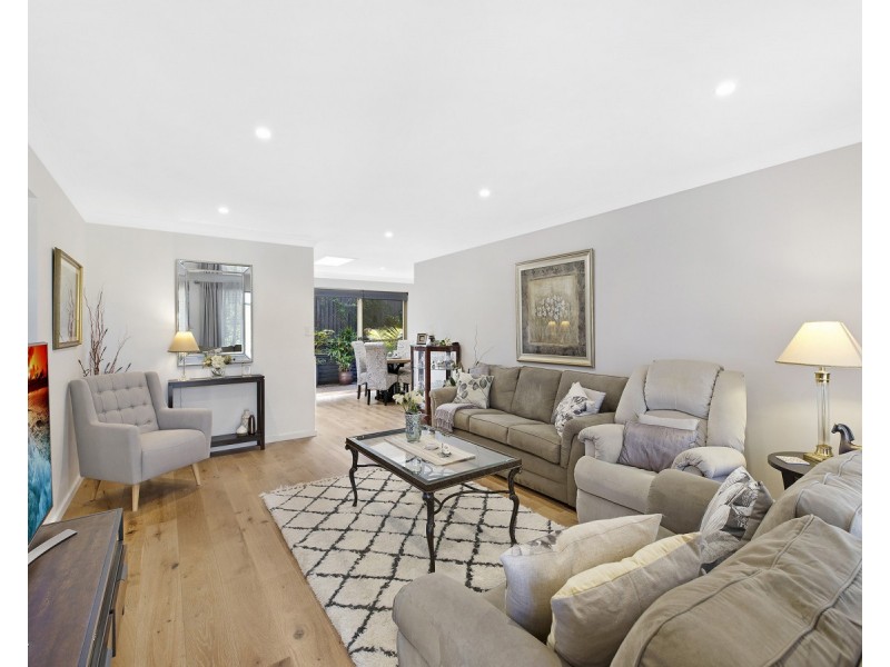 1/4 Mynah Close, Kincumber NSW 2251