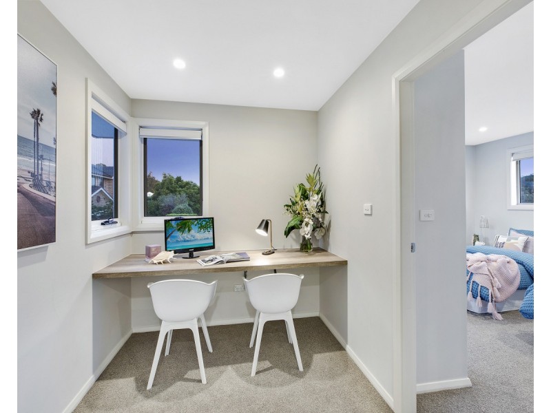 12 Applegum Close, Erina NSW 2250