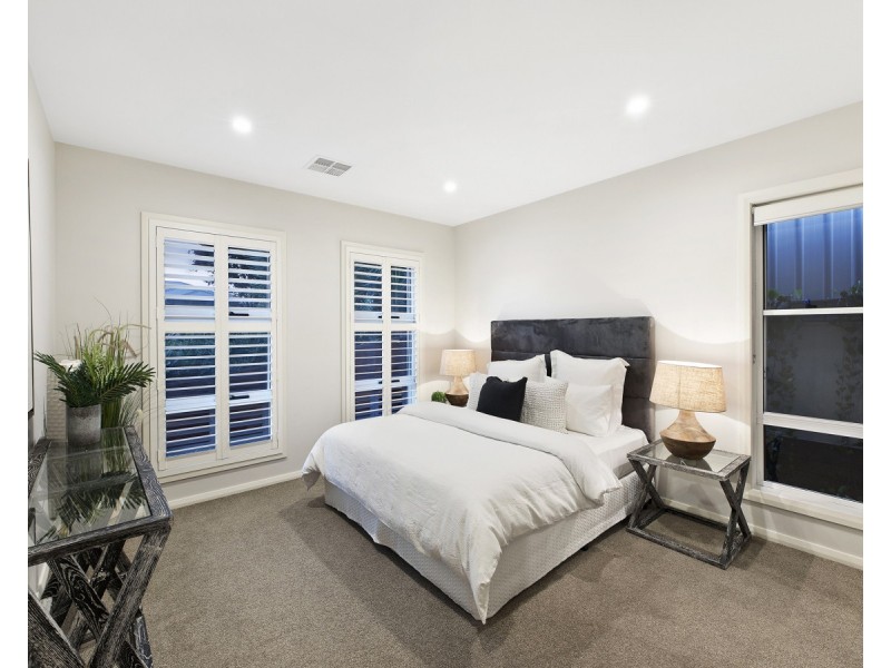 12 Applegum Close, Erina NSW 2250