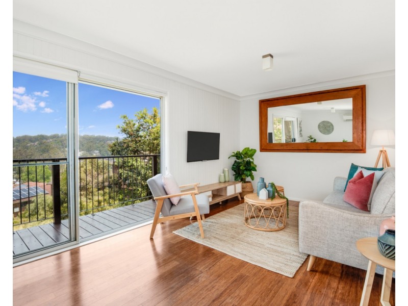 10 Dana Close, Wyoming NSW 2250