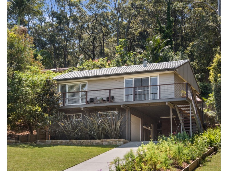 10 Dana Close, Wyoming NSW 2250