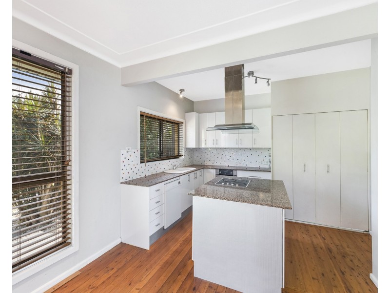 1 Blue Bell Drive, Wamberal NSW 2260