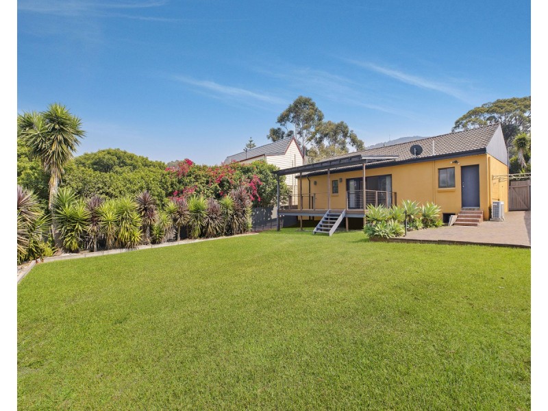 1 Blue Bell Drive, Wamberal NSW 2260