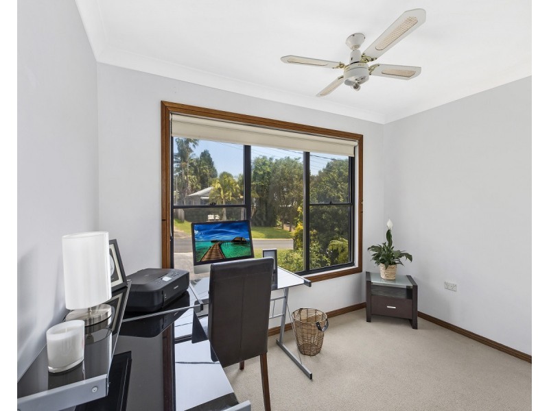 21 Narrawa Avenue, Erina NSW 2250