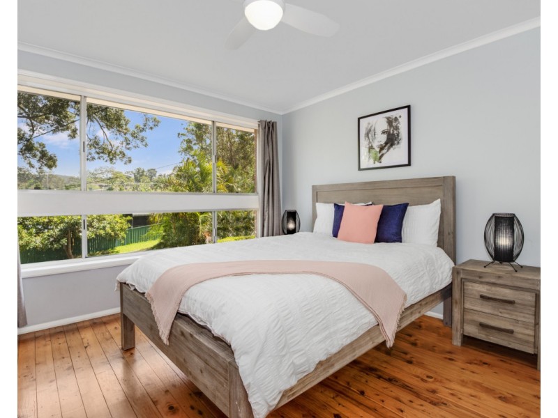 4 Dougal Drive, Wyoming NSW 2250