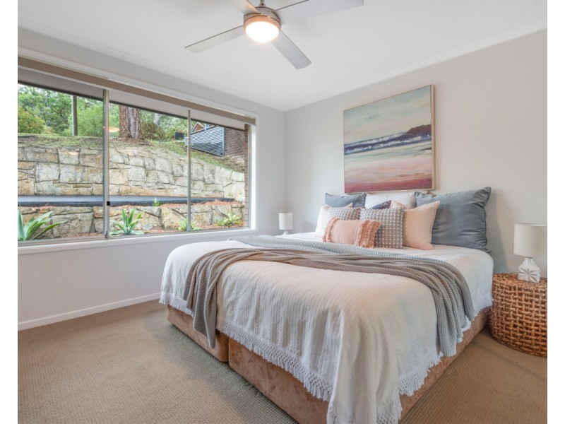 18 South Crescent, North Gosford NSW 2250