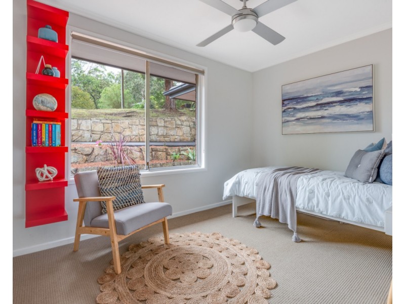 18 South Crescent, North Gosford NSW 2250