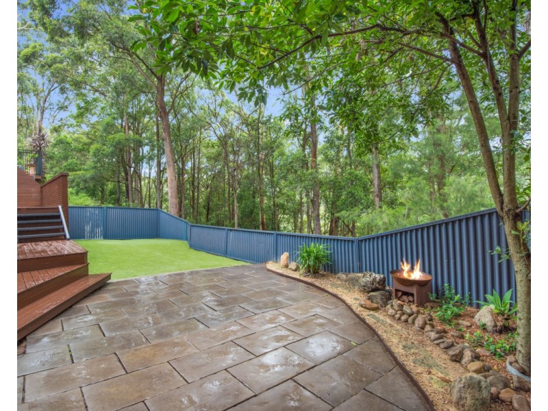 18 South Crescent, North Gosford NSW 2250