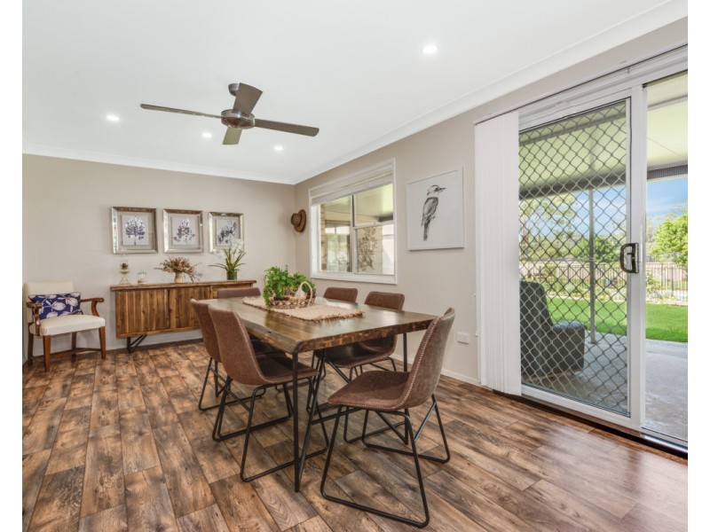 36 Valley View Road, Wyoming NSW 2250
