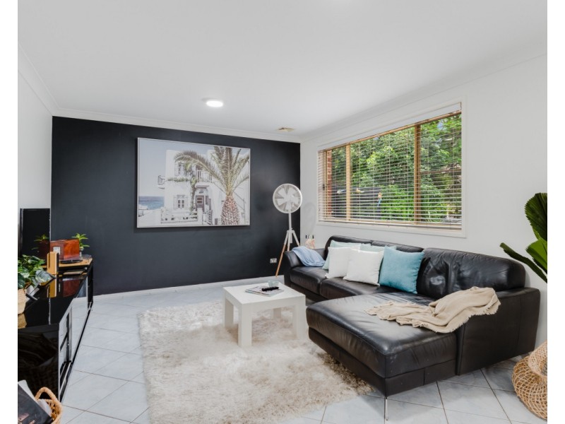 6 Glenrose Close, Lisarow NSW 2250