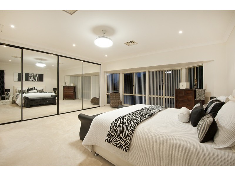 2 Cooper Road, Green Point NSW 2251