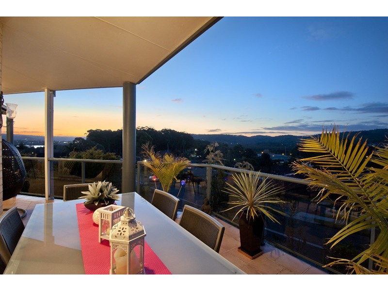 2 Cooper Road, Green Point NSW 2251