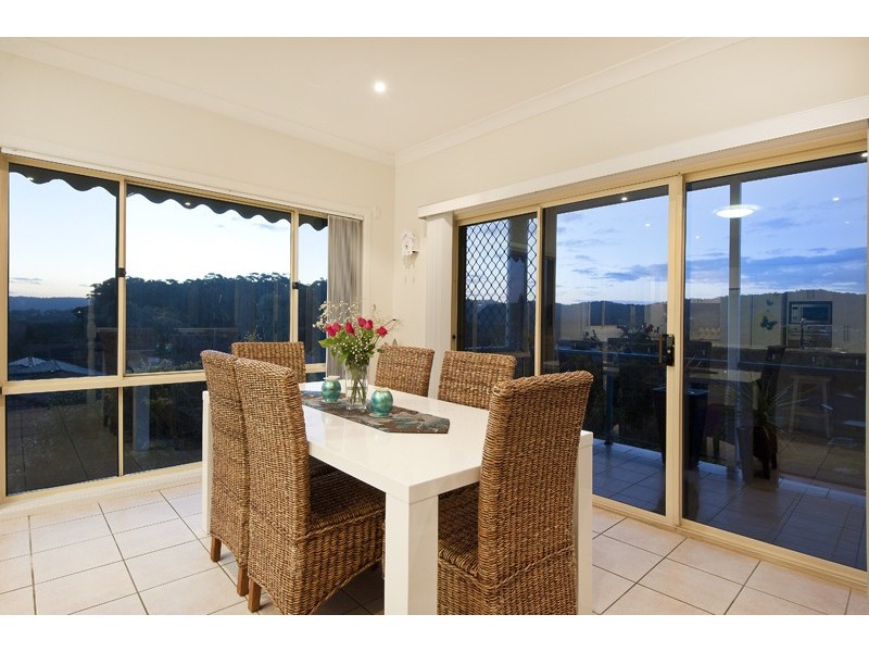 2 Cooper Road, Green Point NSW 2251