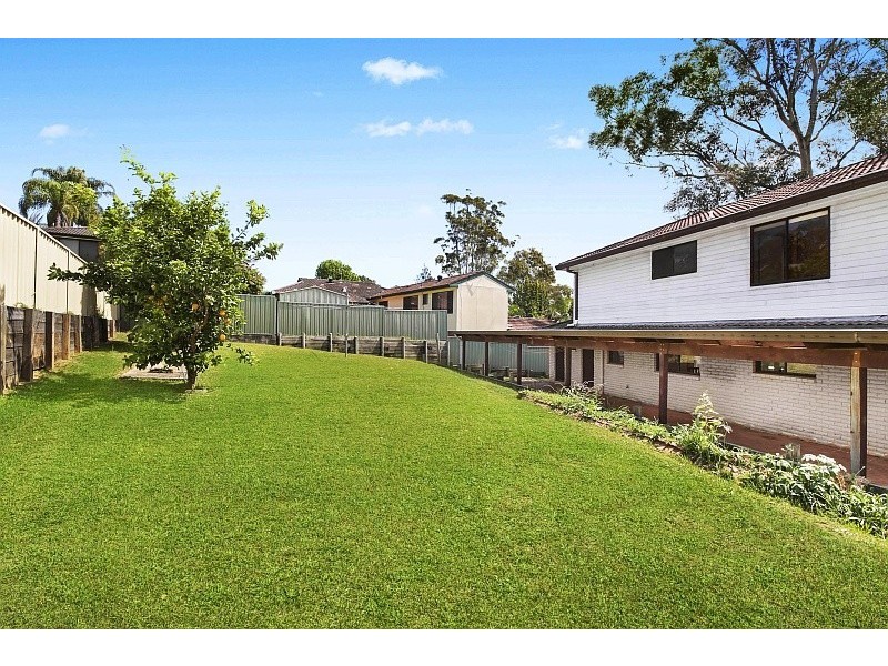 1 Eve Street, Narara NSW 2250