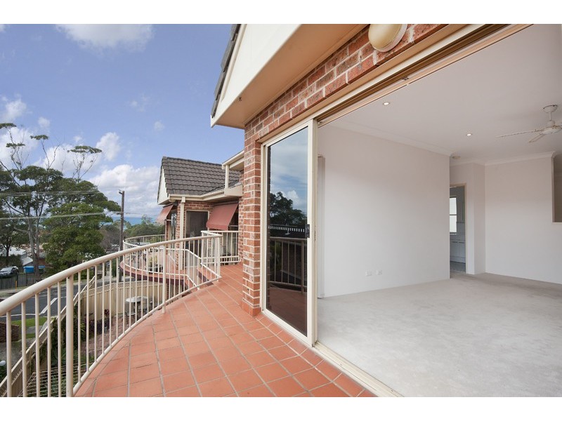 2/7 Hillcrest Street, Terrigal NSW 2260