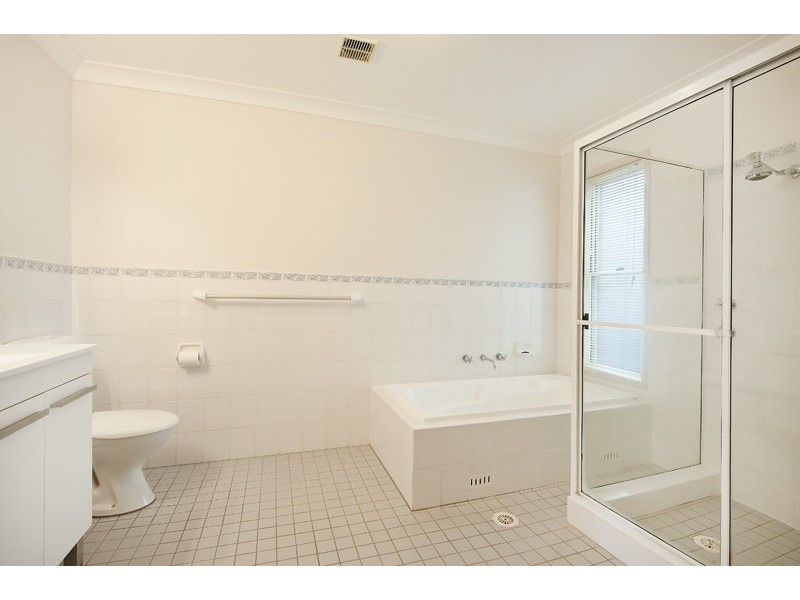 2/7 Hillcrest Street, Terrigal NSW 2260