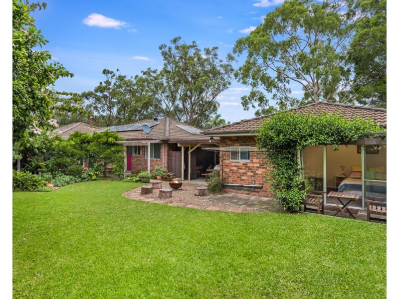 7 Windsor Road, Wamberal NSW 2260